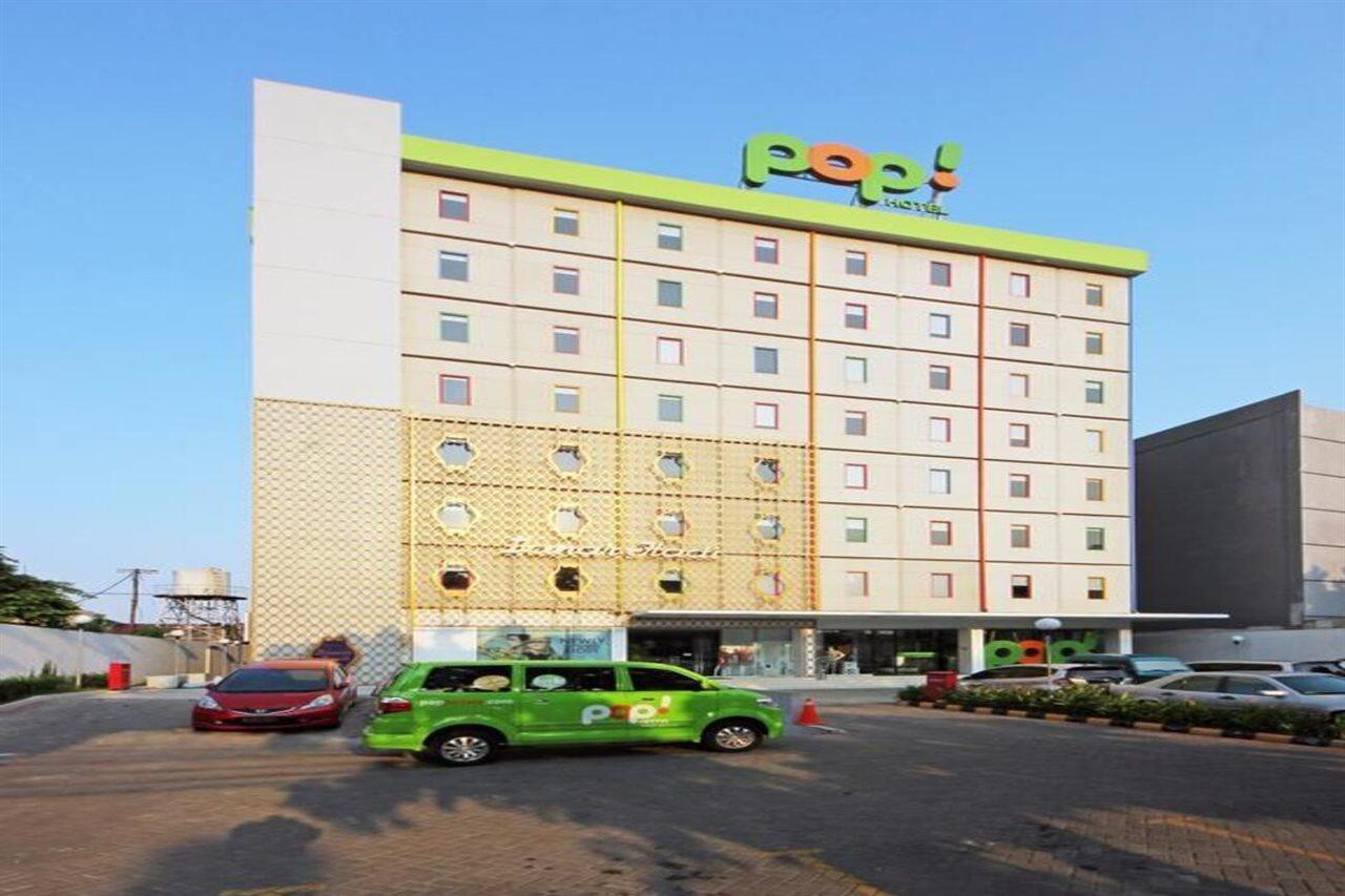 POP! Hotel Tebet Jakarta Exterior foto