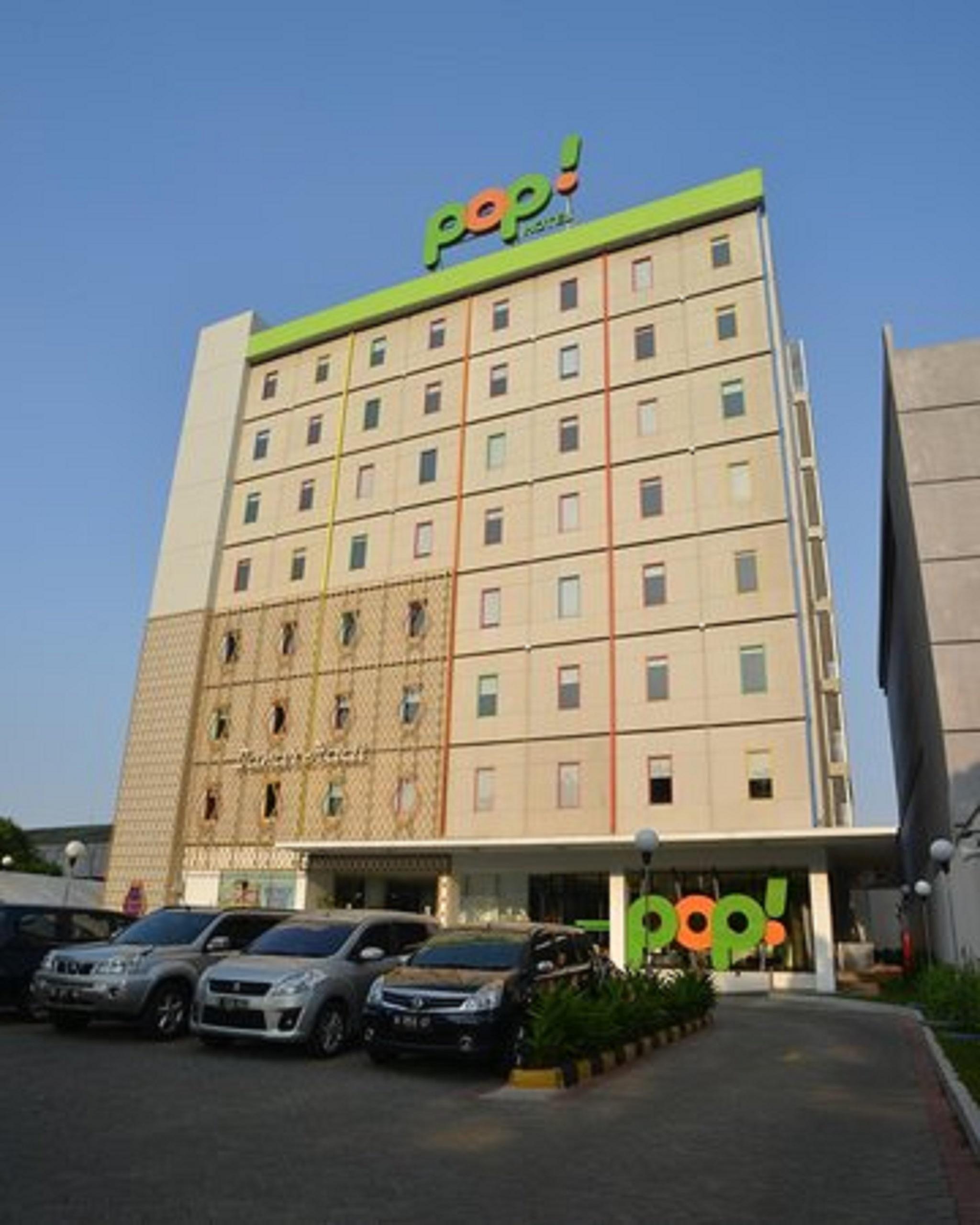 POP! Hotel Tebet Jakarta Exterior foto
