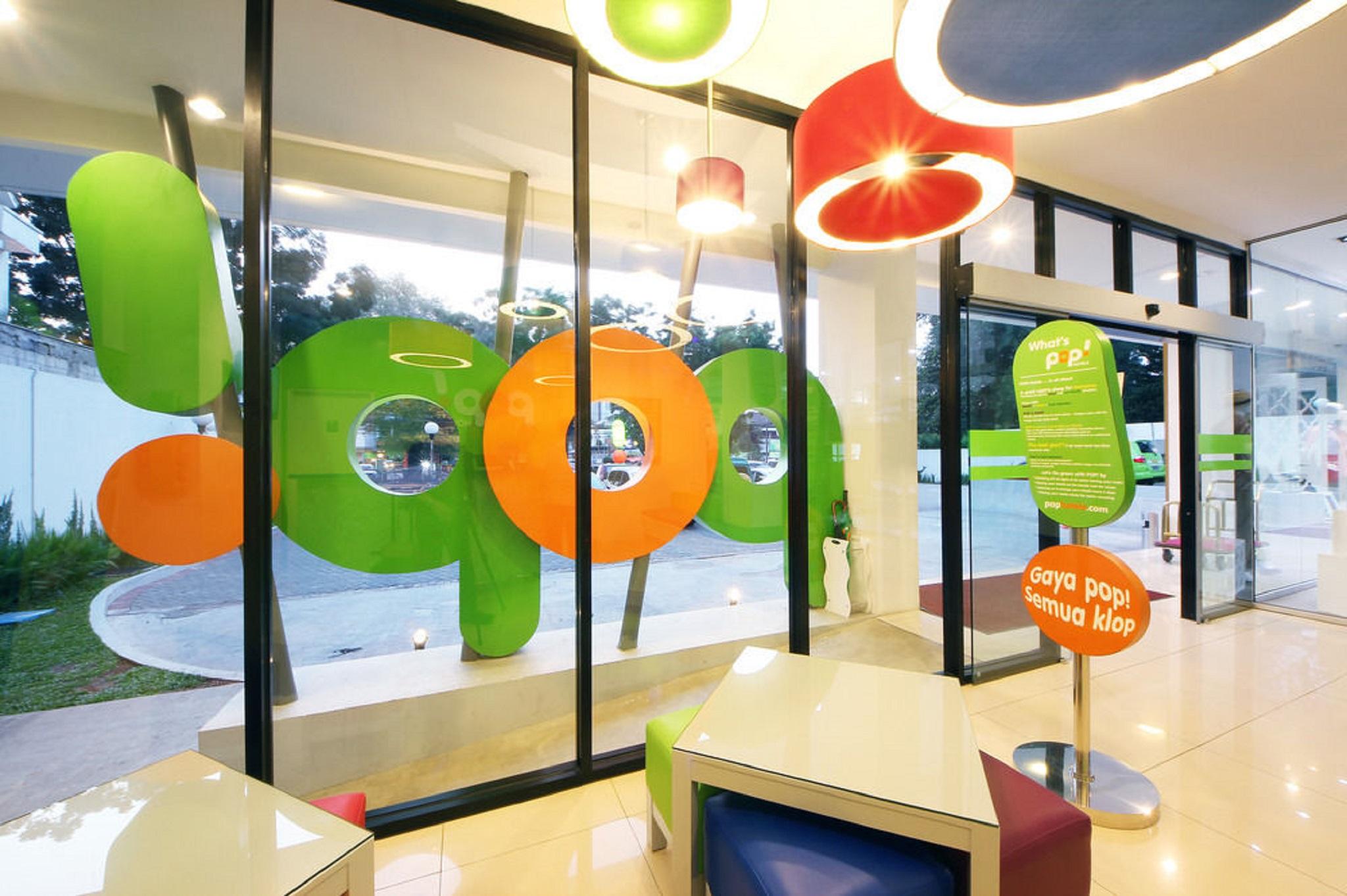 POP! Hotel Tebet Jakarta Exterior foto