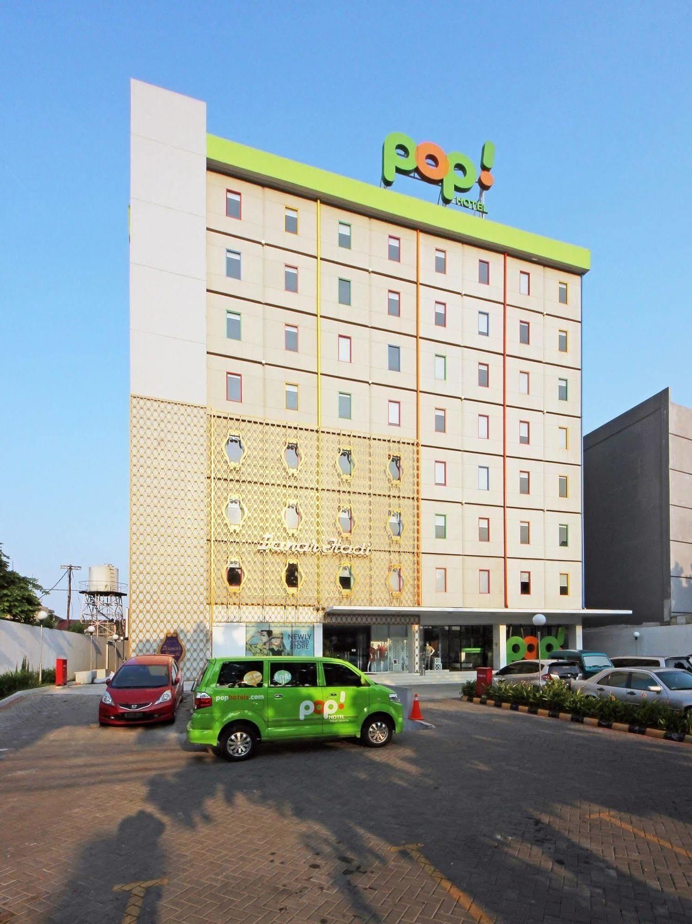 POP! Hotel Tebet Jakarta Exterior foto